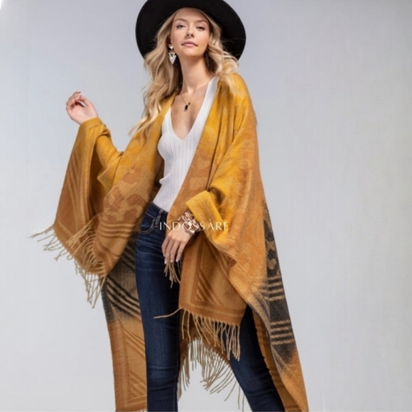 Private Label Sweaters - Kenyan Animal Print Ruana sz OS